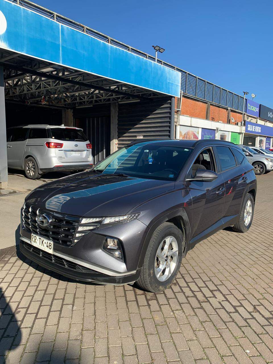 HYUNDAI - 1