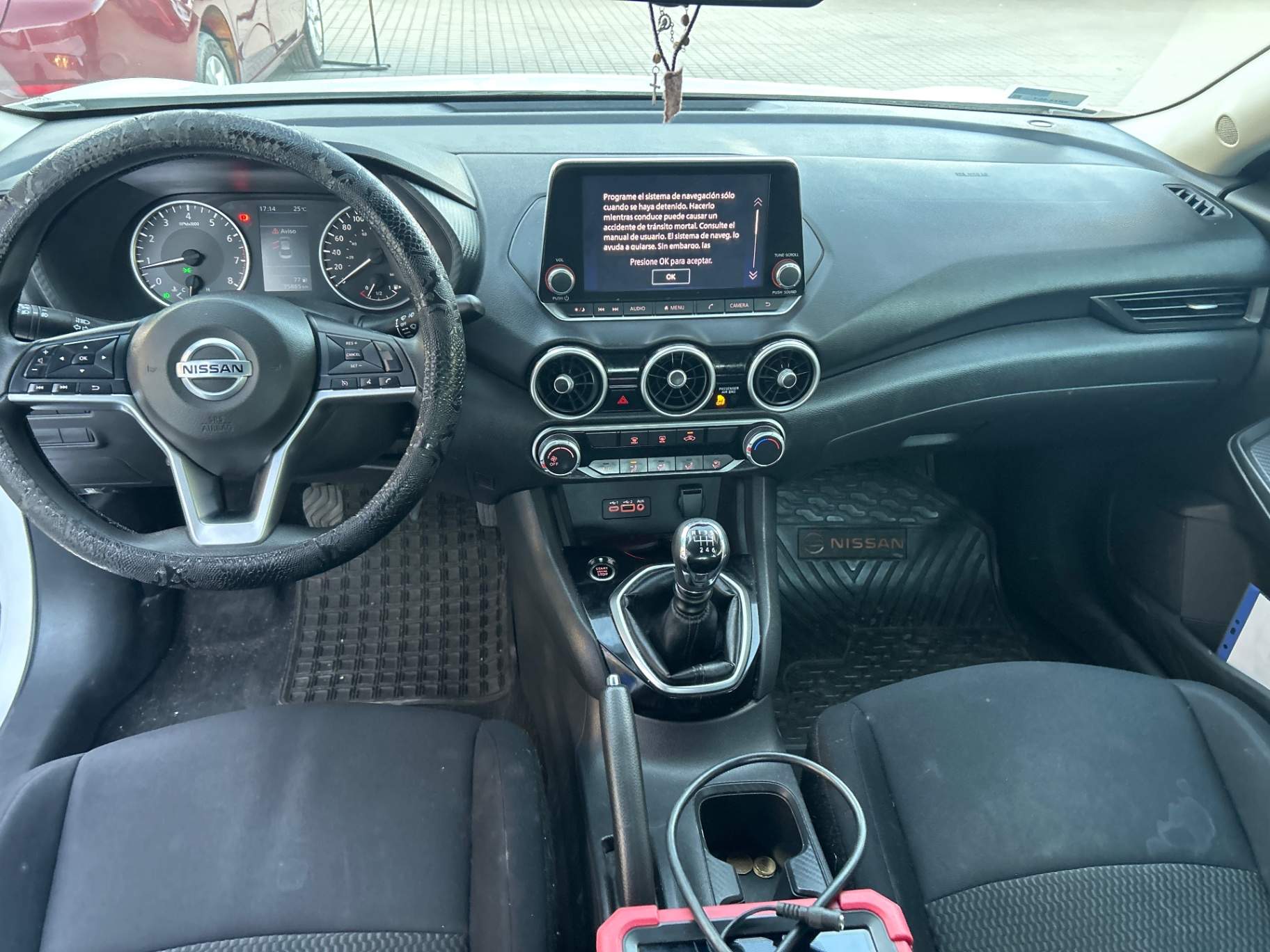 NISSAN - 2