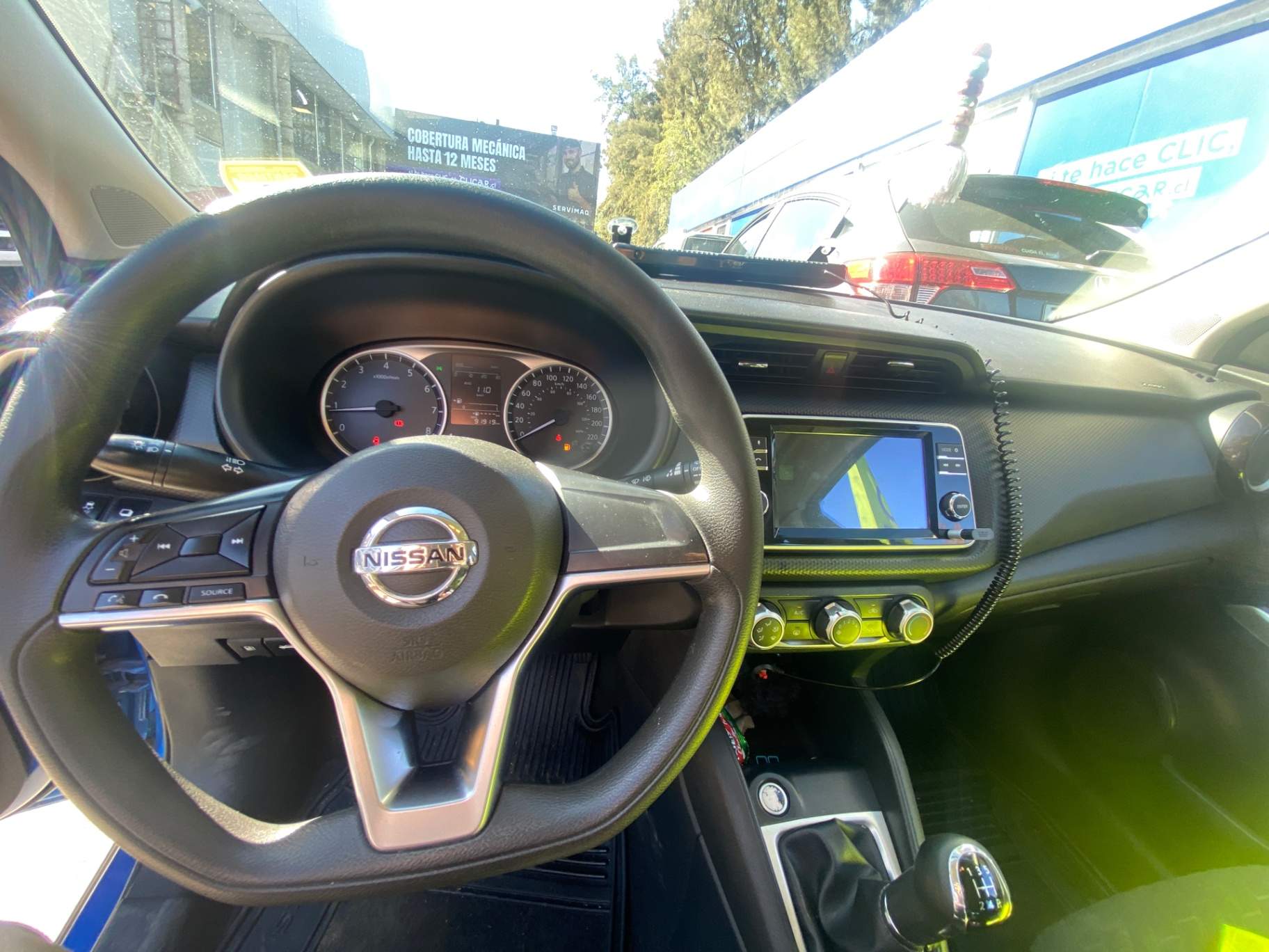 NISSAN - 2
