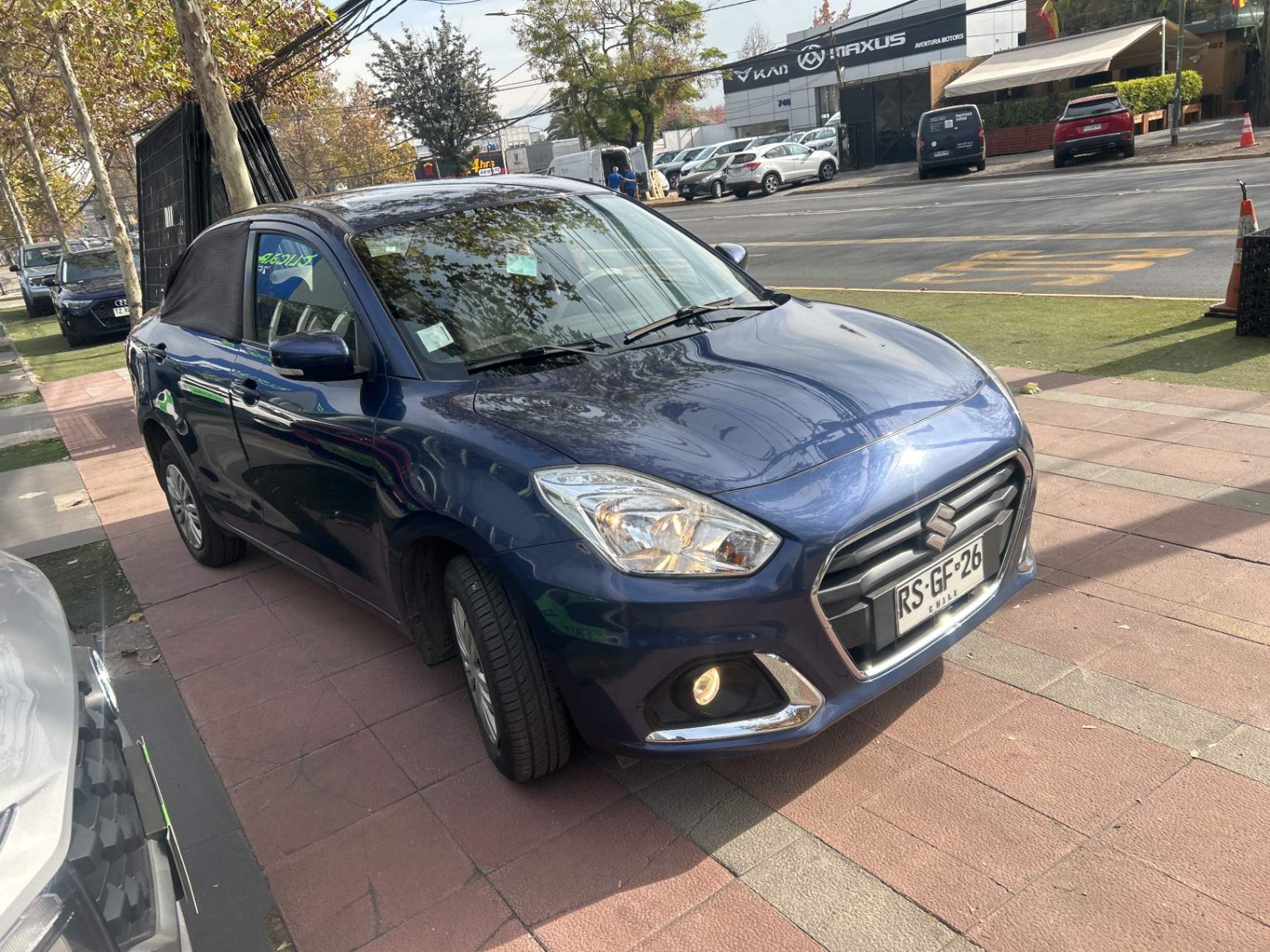 SUZUKI