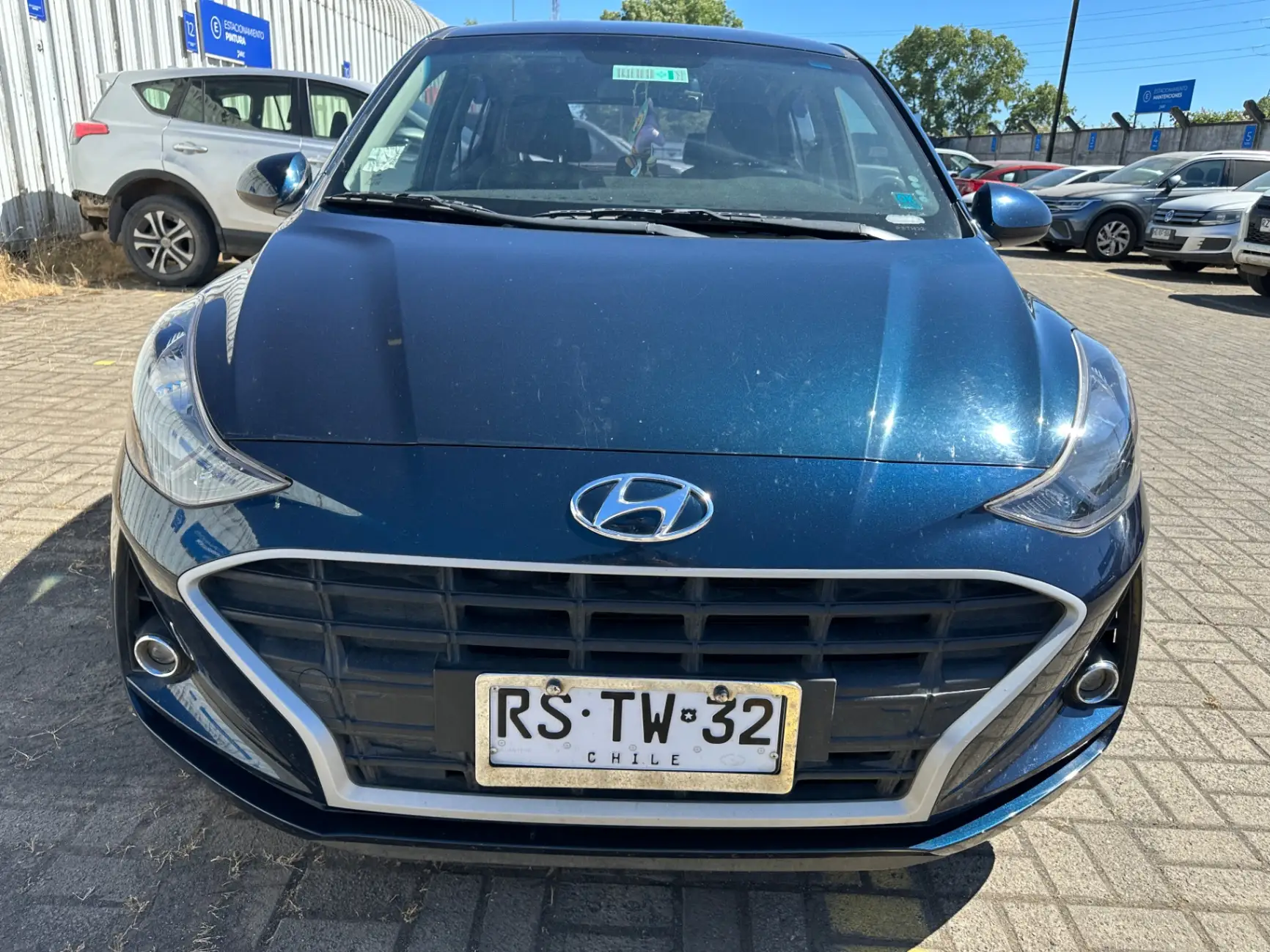 HYUNDAI - 1