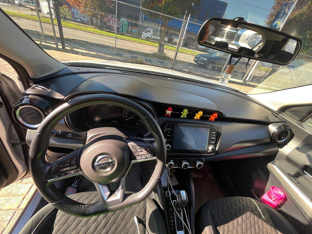 NISSAN - 2