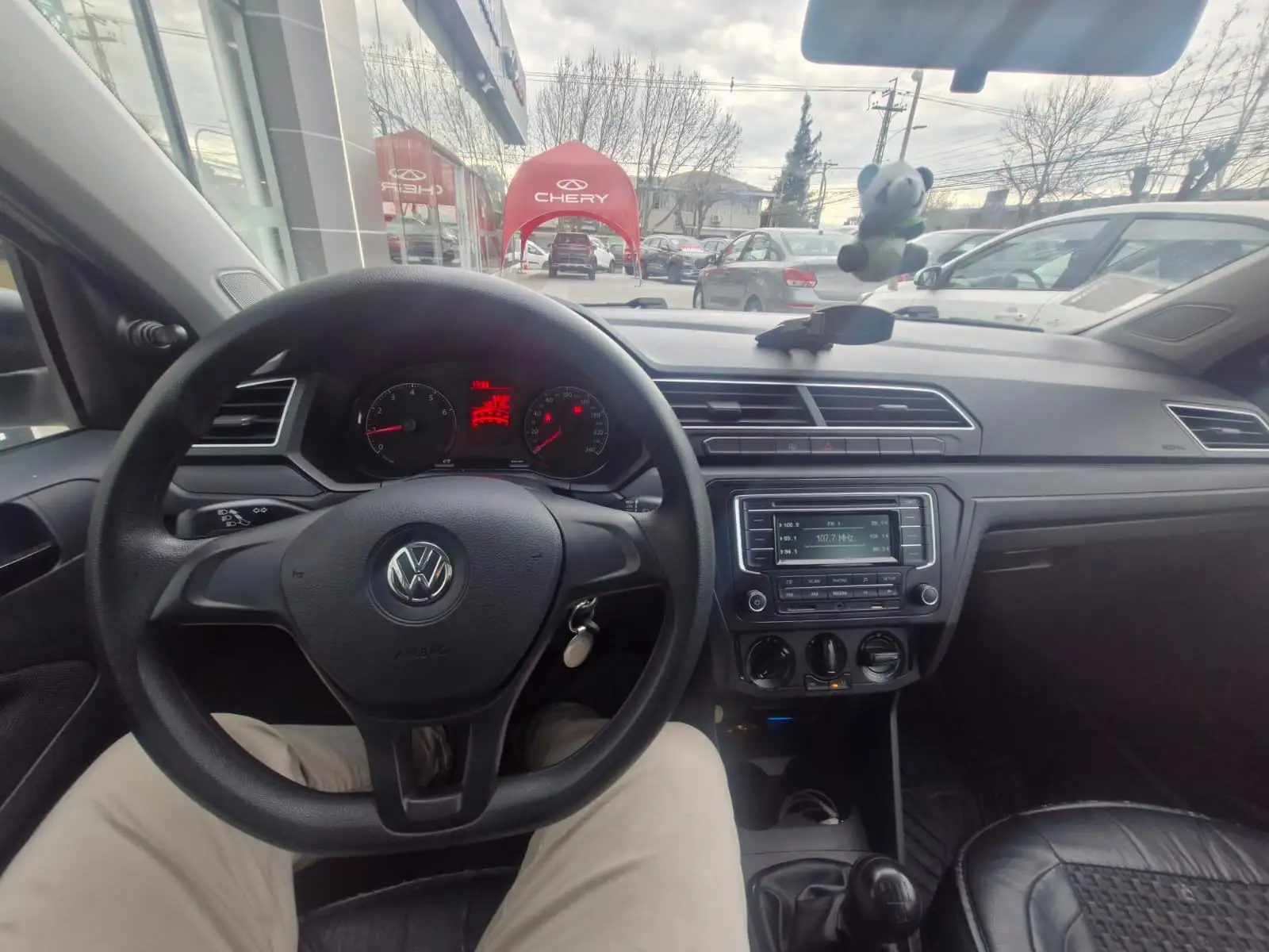VOLKSWAGEN - 2