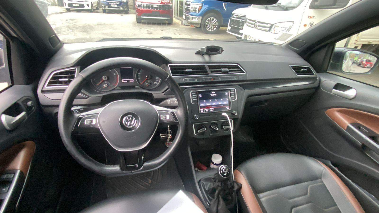 VOLKSWAGEN - 2