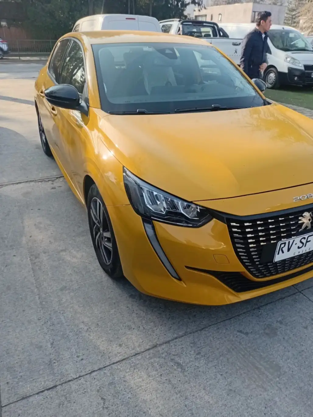 PEUGEOT