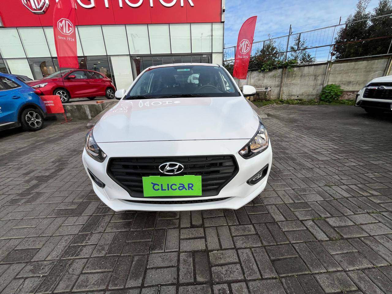 HYUNDAI - 1