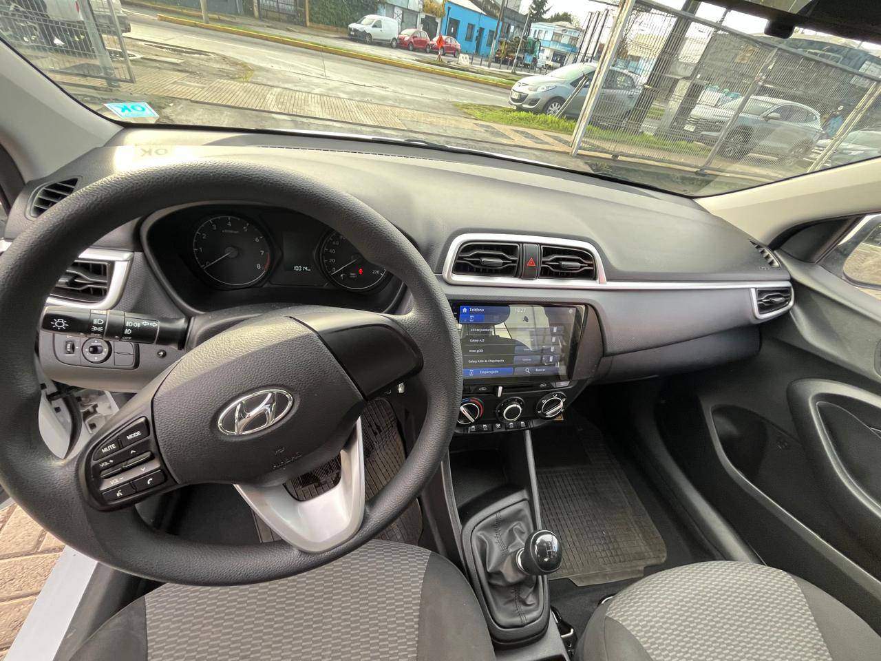 HYUNDAI - 2