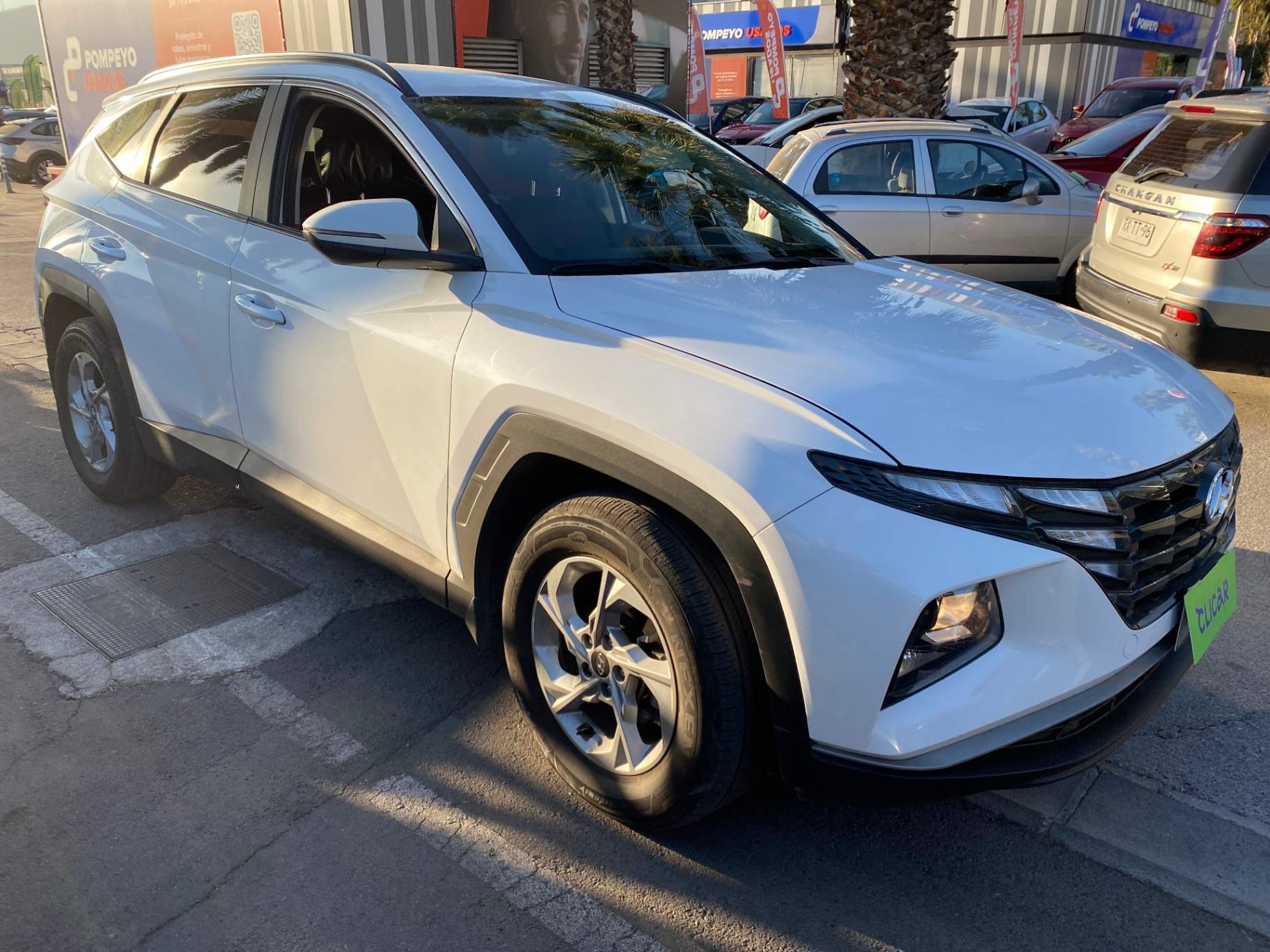 HYUNDAI