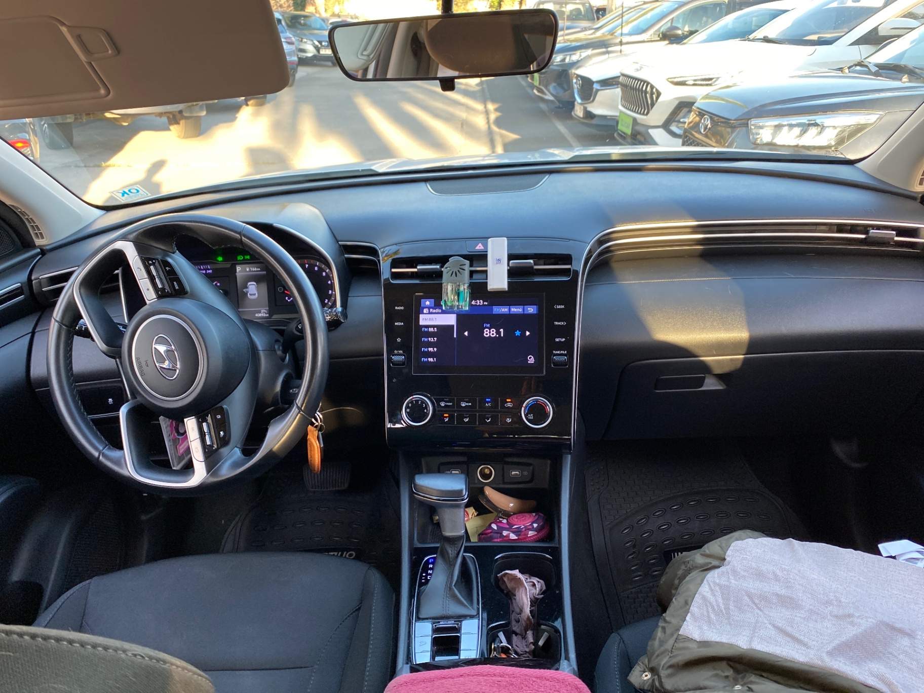 HYUNDAI - 2