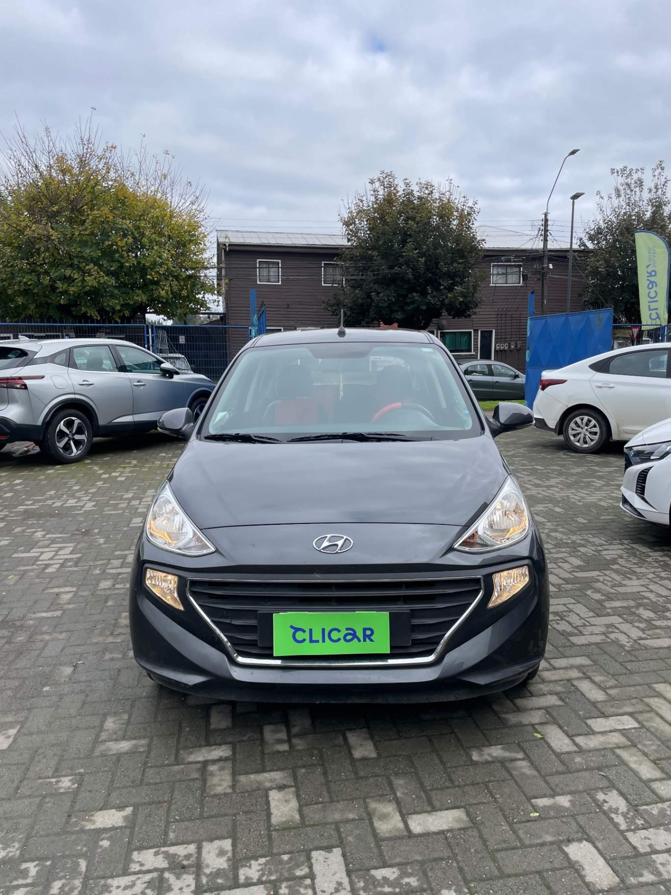HYUNDAI - 1