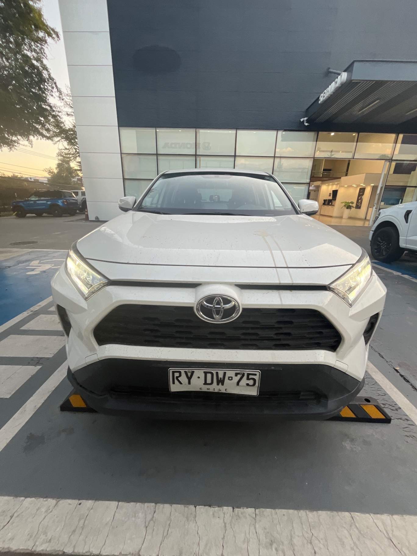 TOYOTA - 1