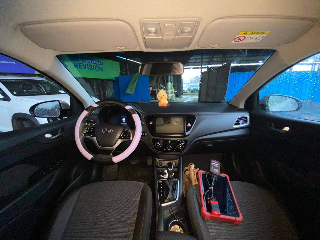 HYUNDAI - 2