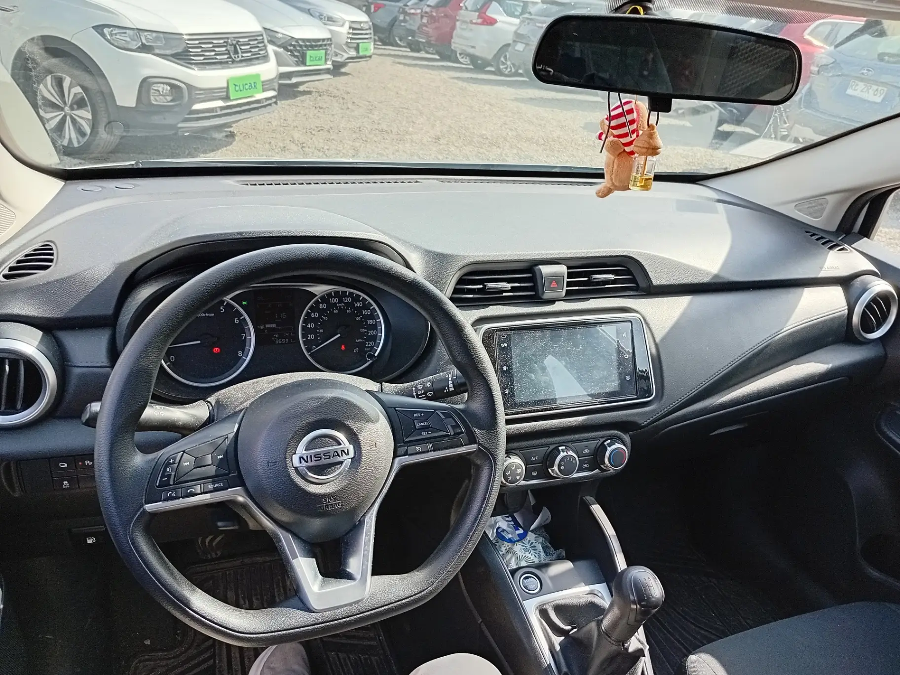 NISSAN - 2