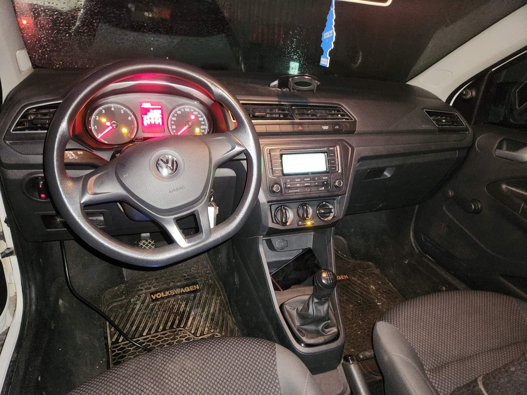 VOLKSWAGEN - 2