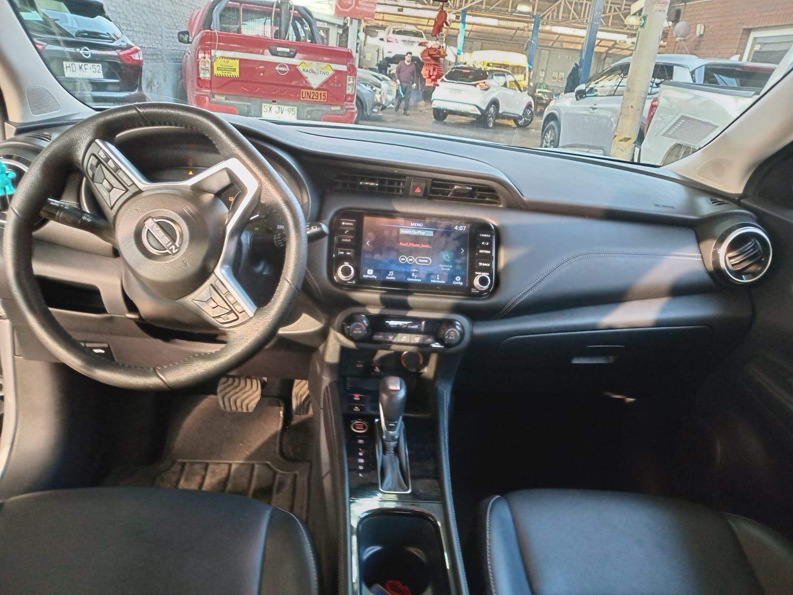 NISSAN - 2