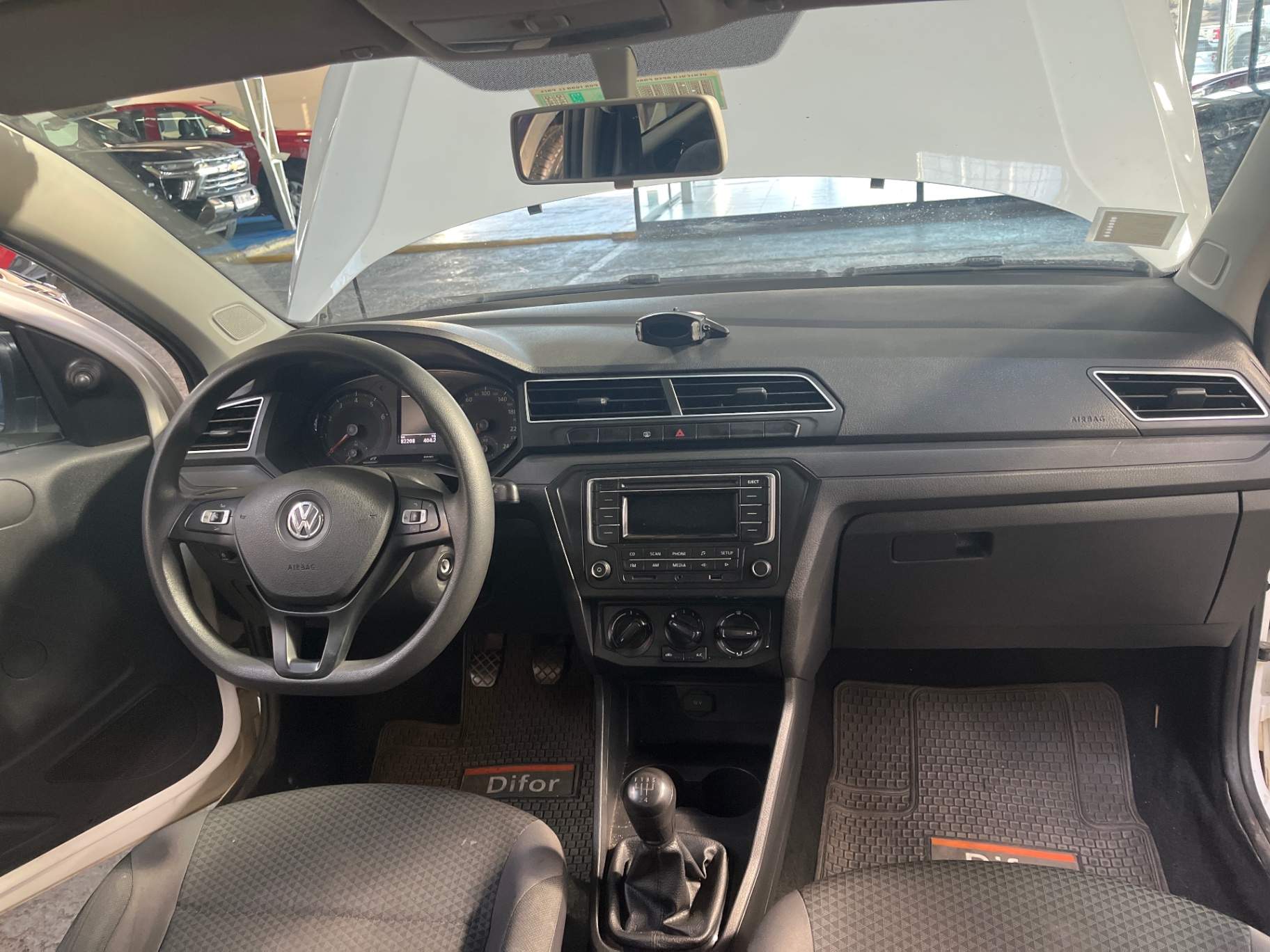 VOLKSWAGEN - 2
