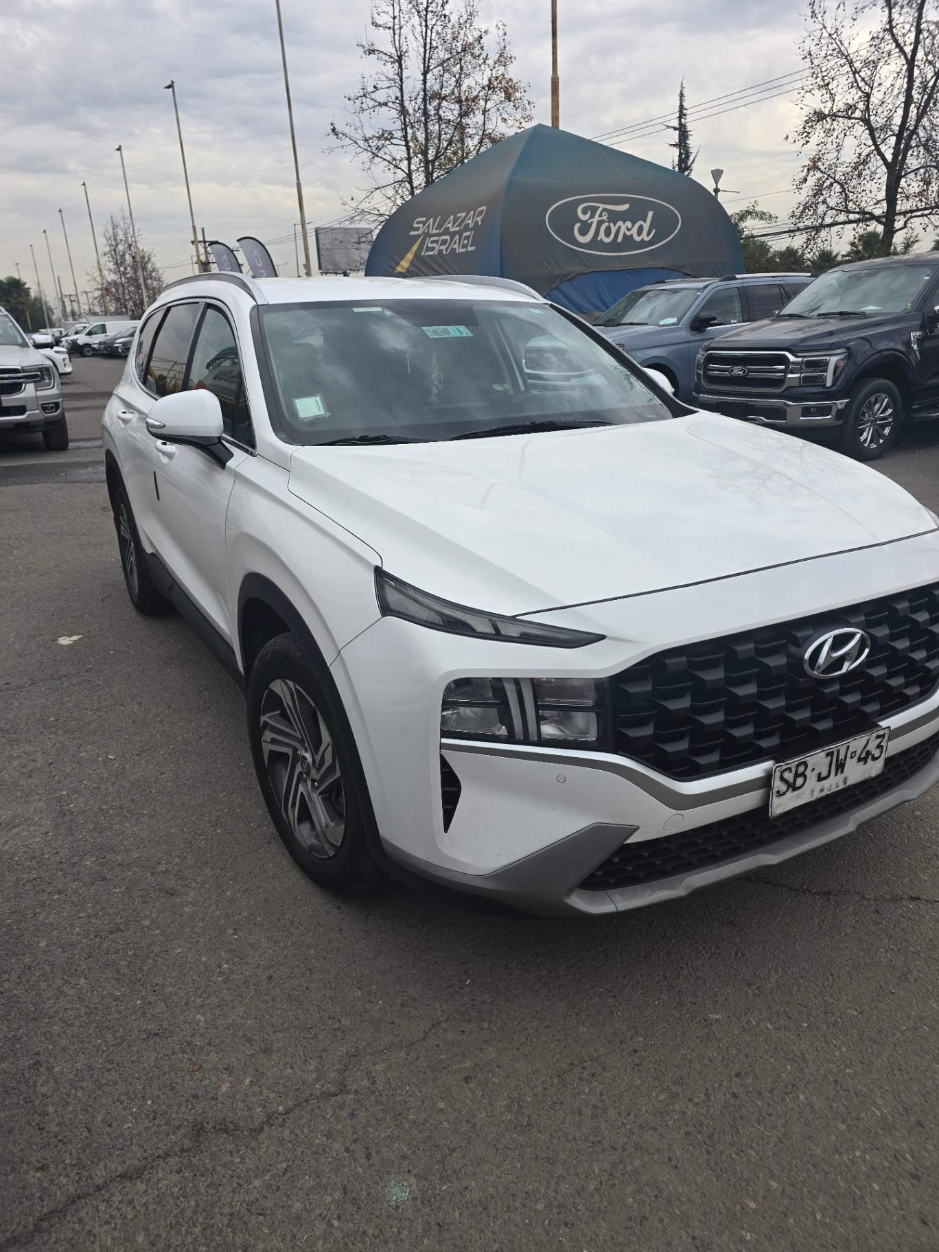 HYUNDAI