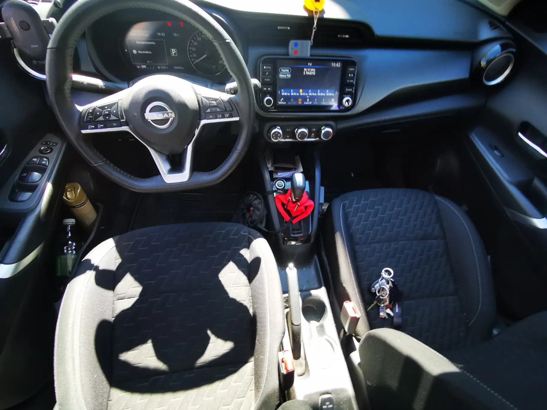 NISSAN - 2