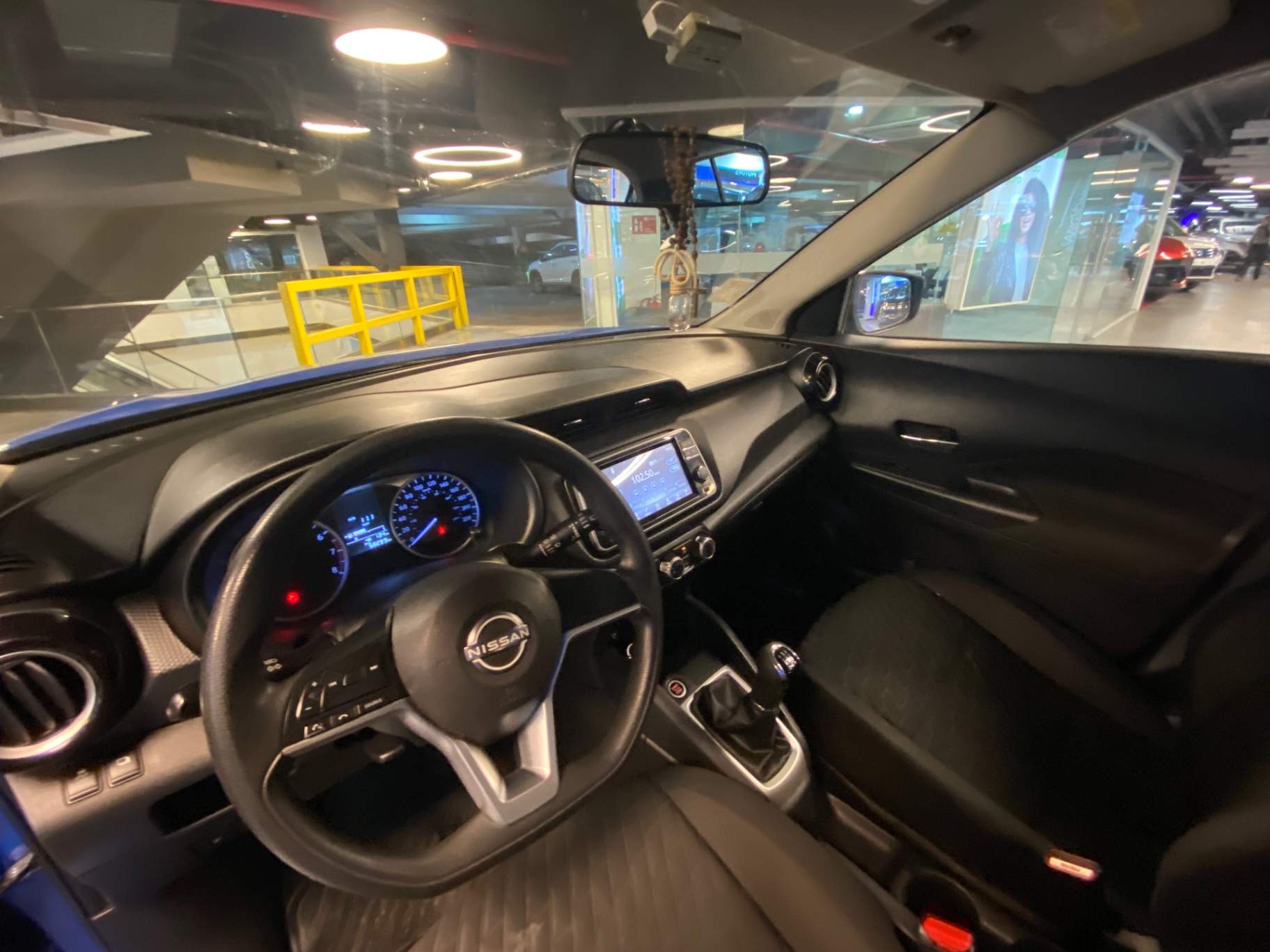 NISSAN - 2