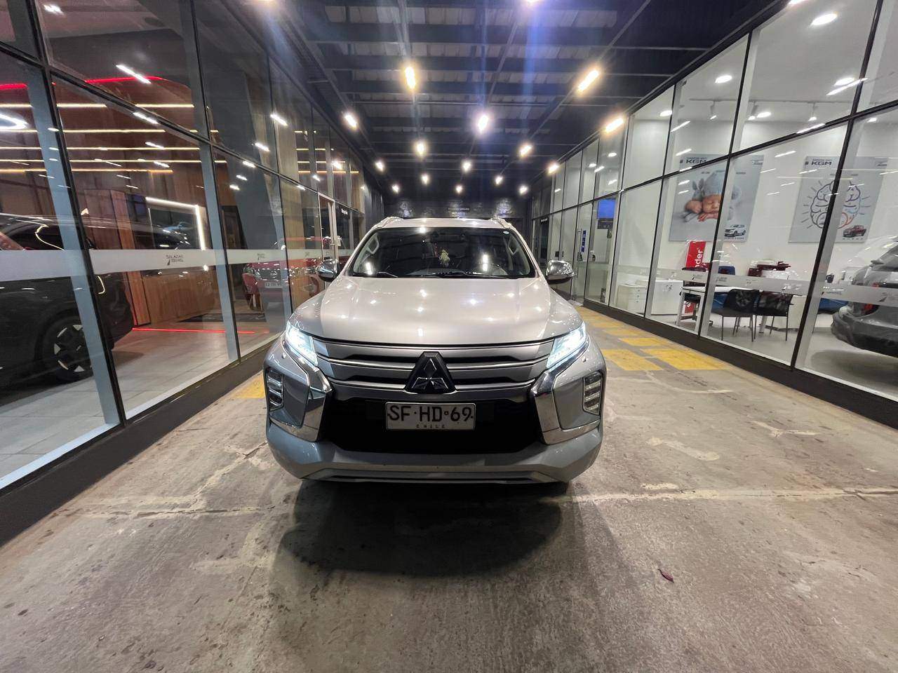 MITSUBISHI - 1
