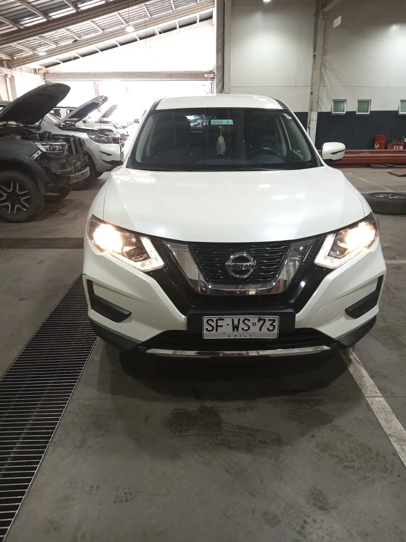 NISSAN - 1