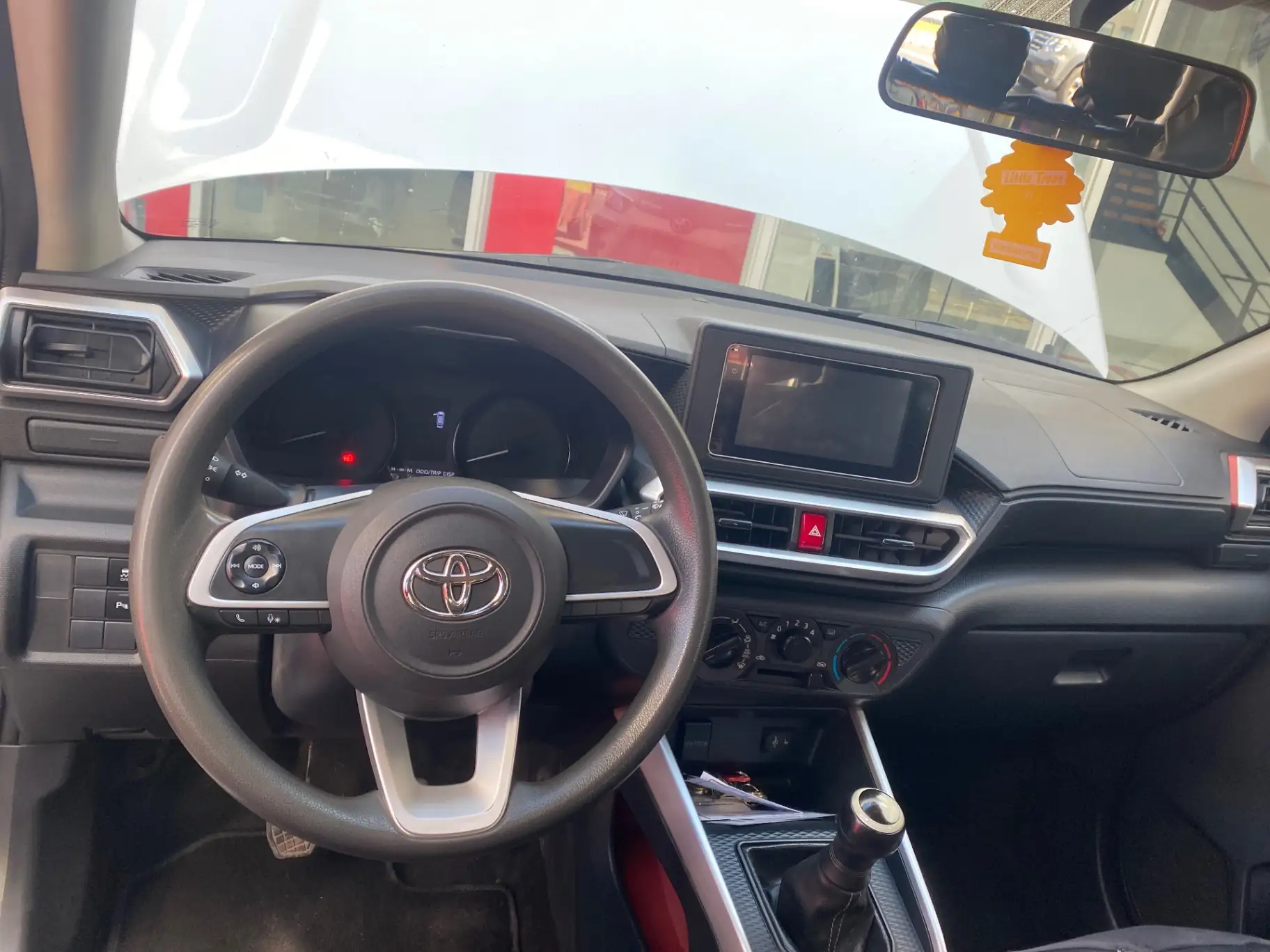 TOYOTA - 2