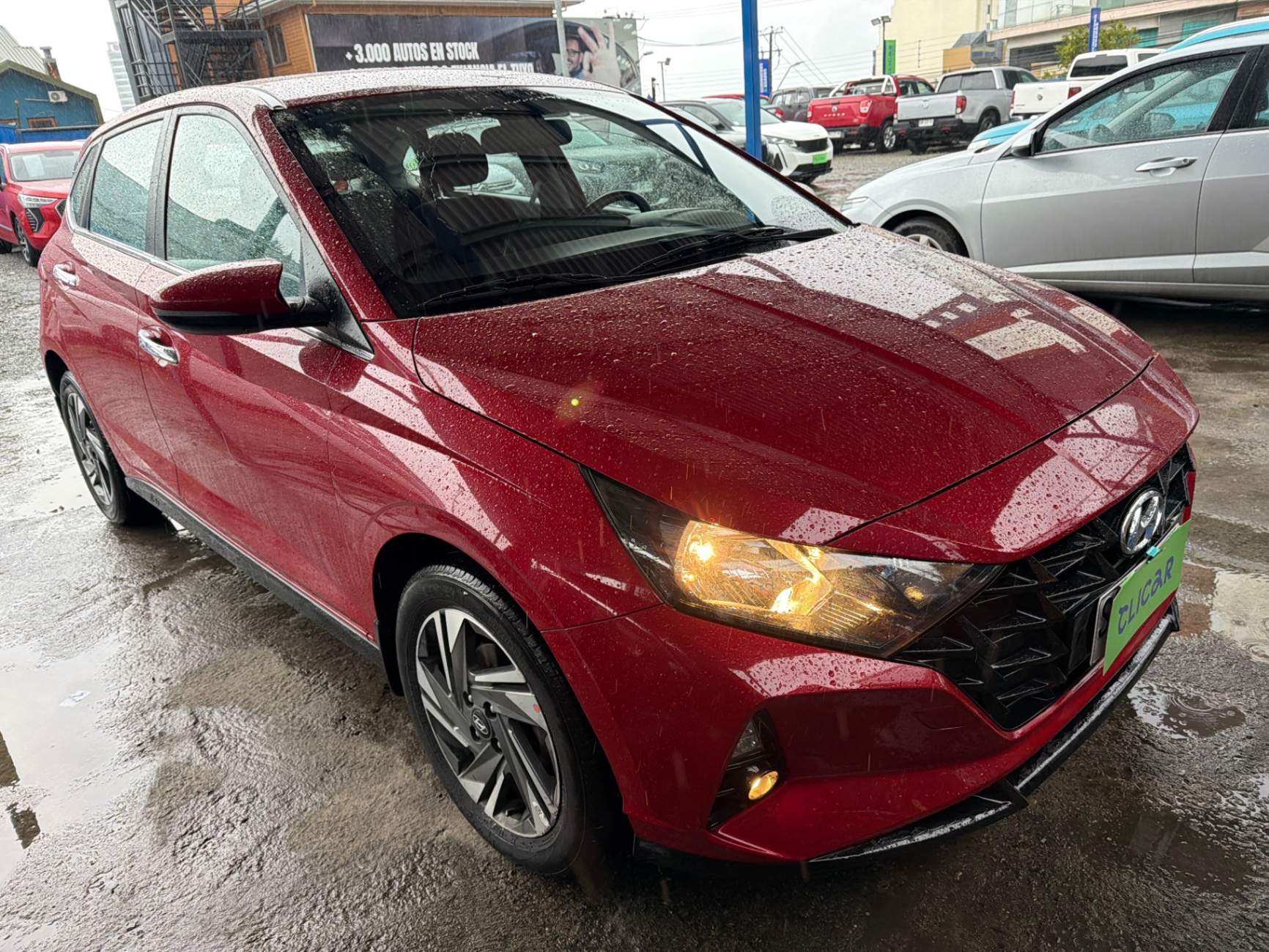 HYUNDAI