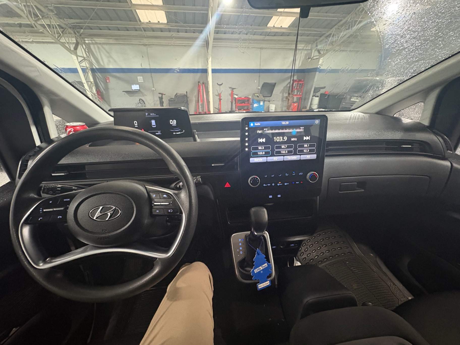 HYUNDAI - 2