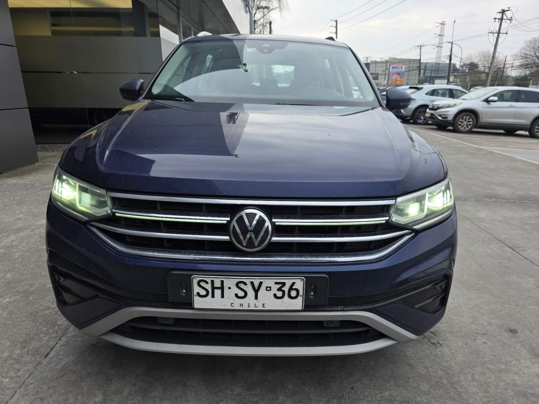 VOLKSWAGEN - 1