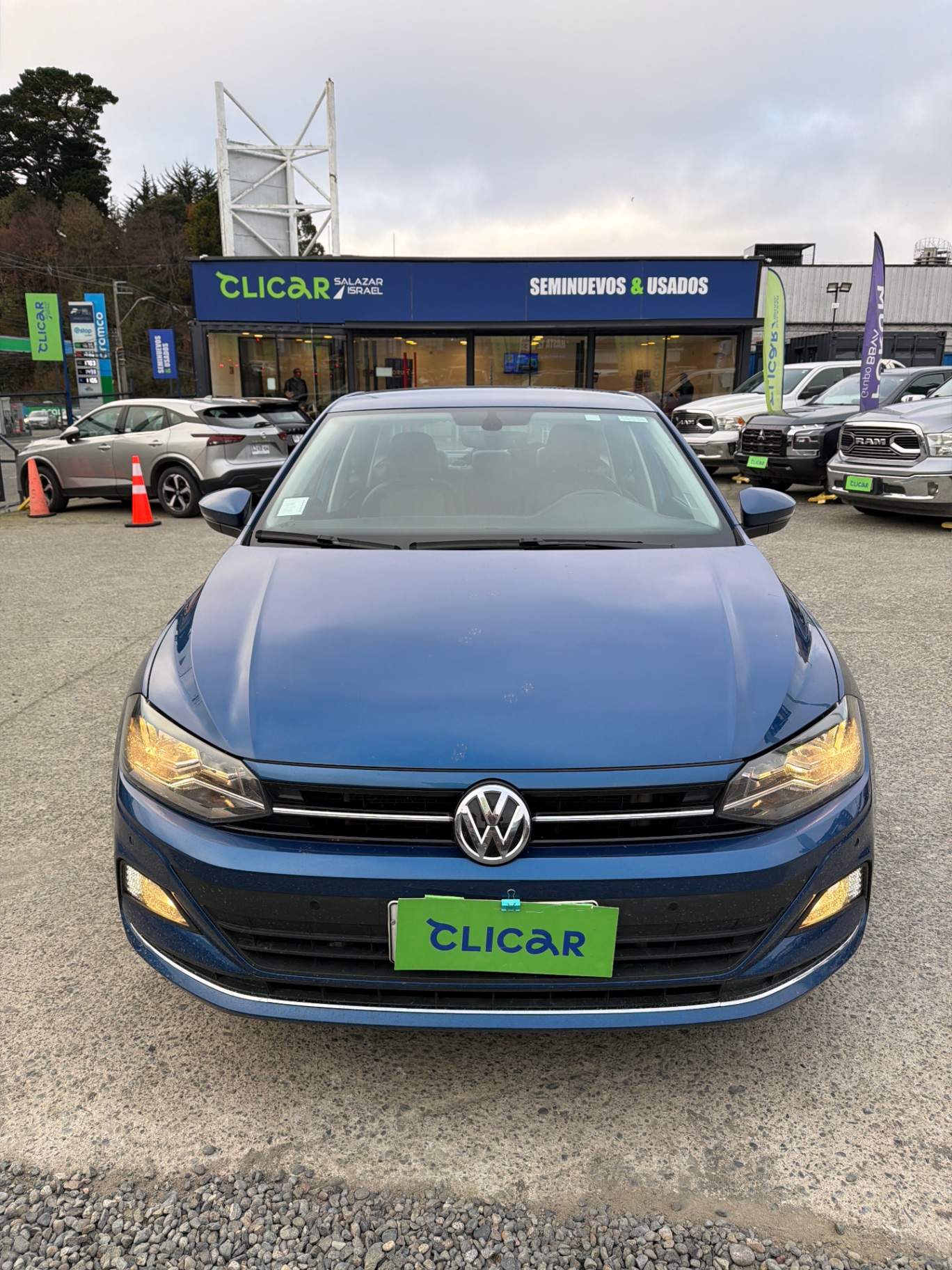 VOLKSWAGEN - 1