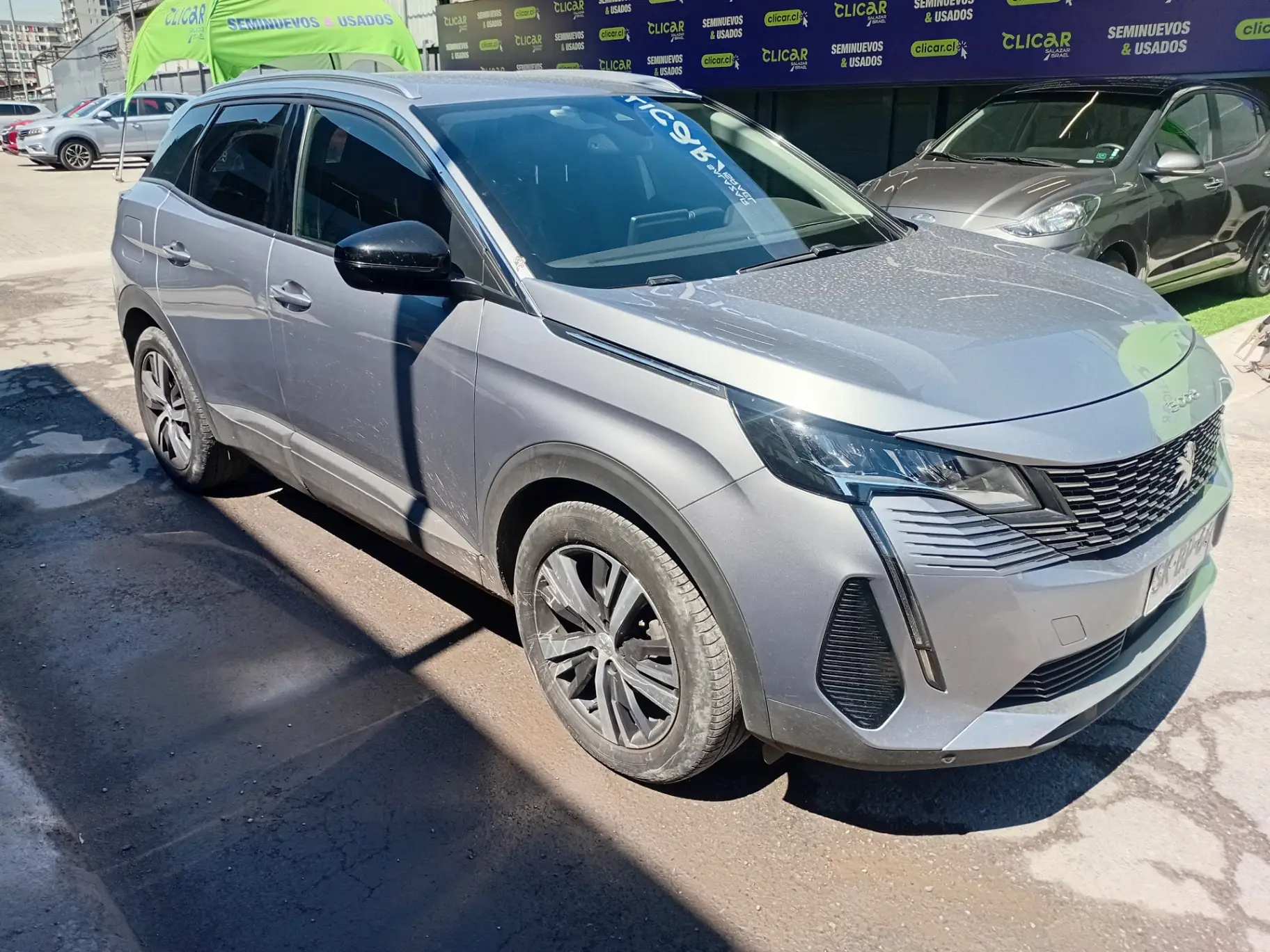 PEUGEOT