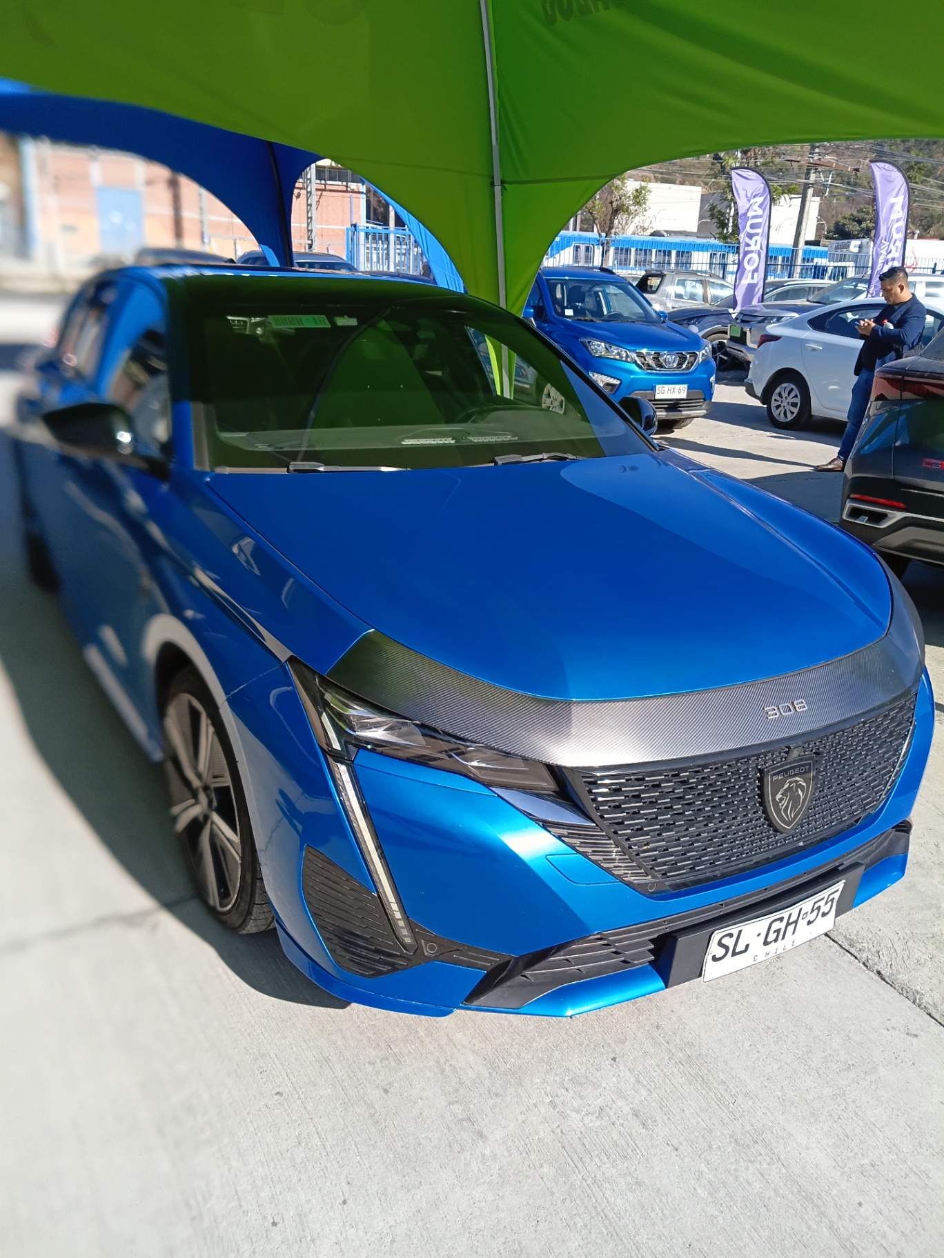 PEUGEOT