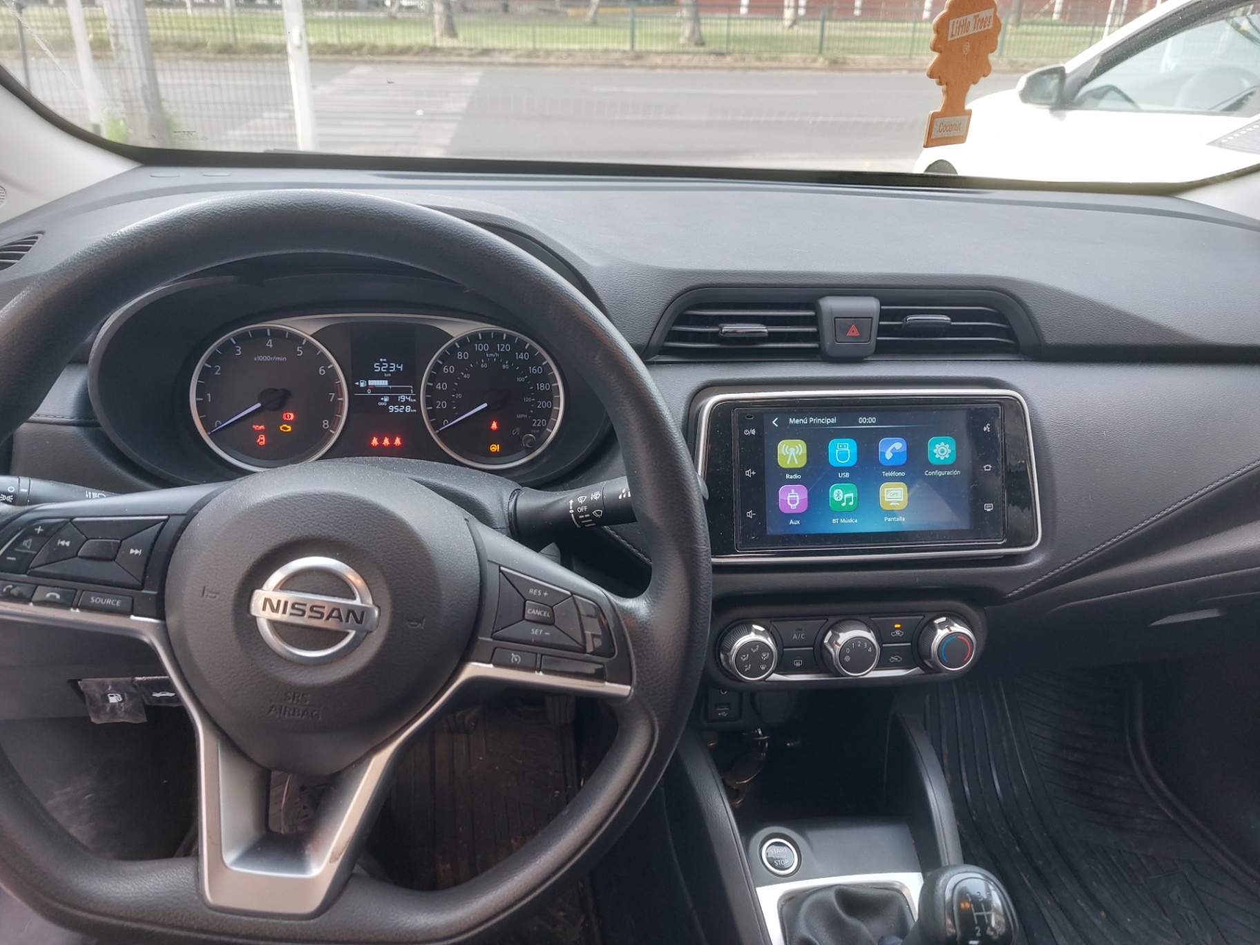 NISSAN - 2