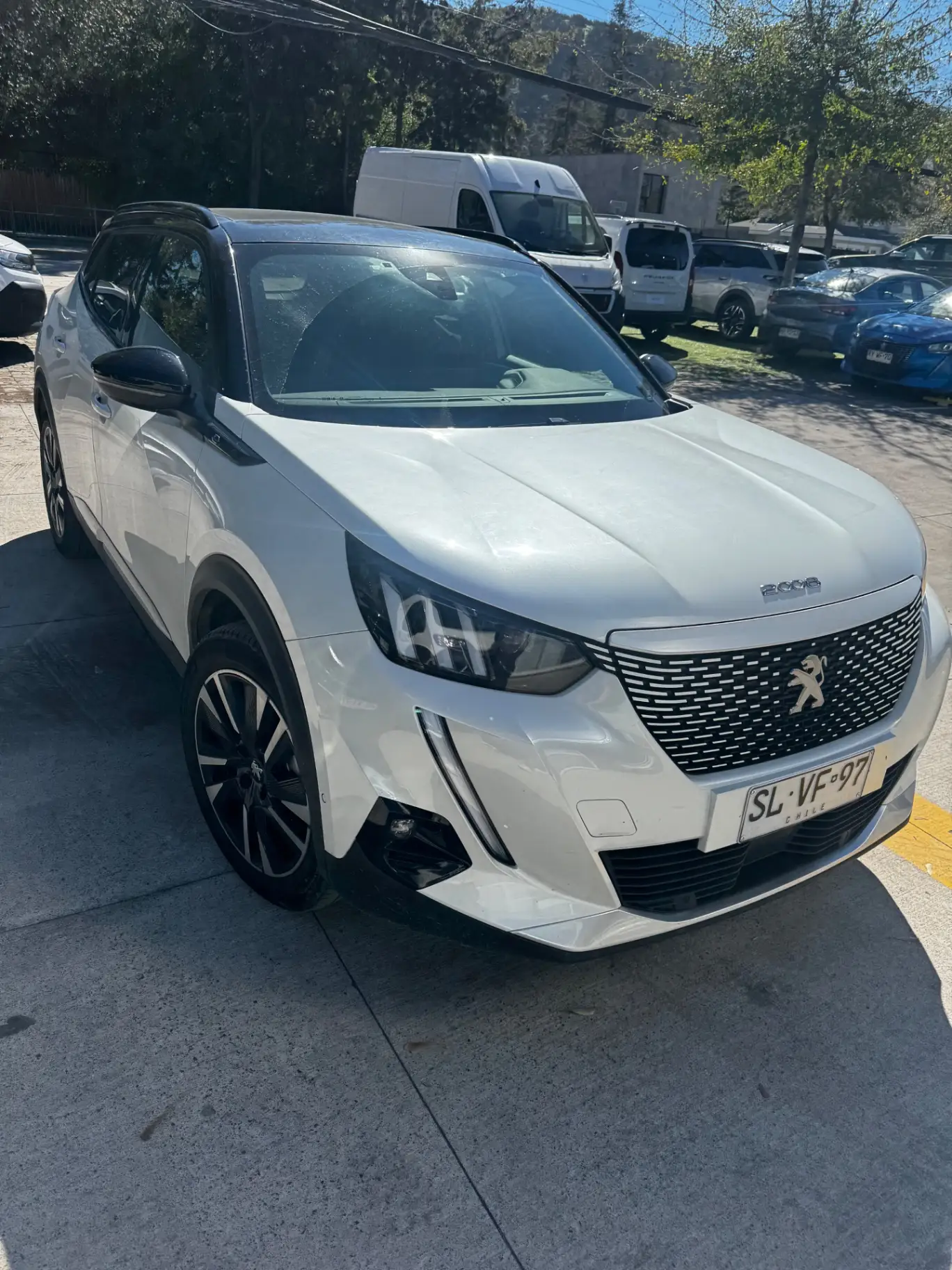 PEUGEOT