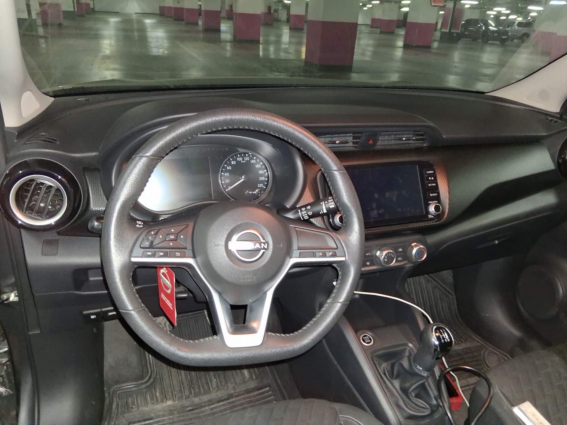 NISSAN - 2
