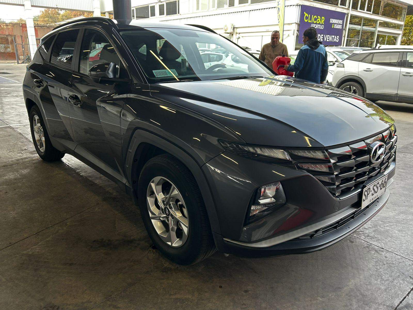 HYUNDAI