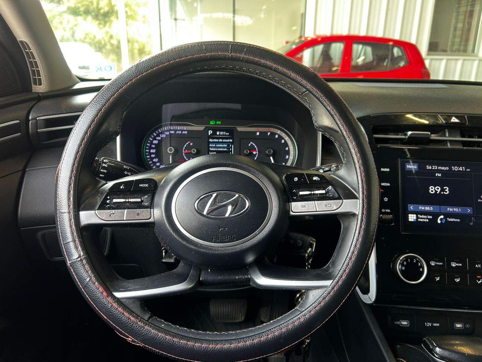 HYUNDAI - 2