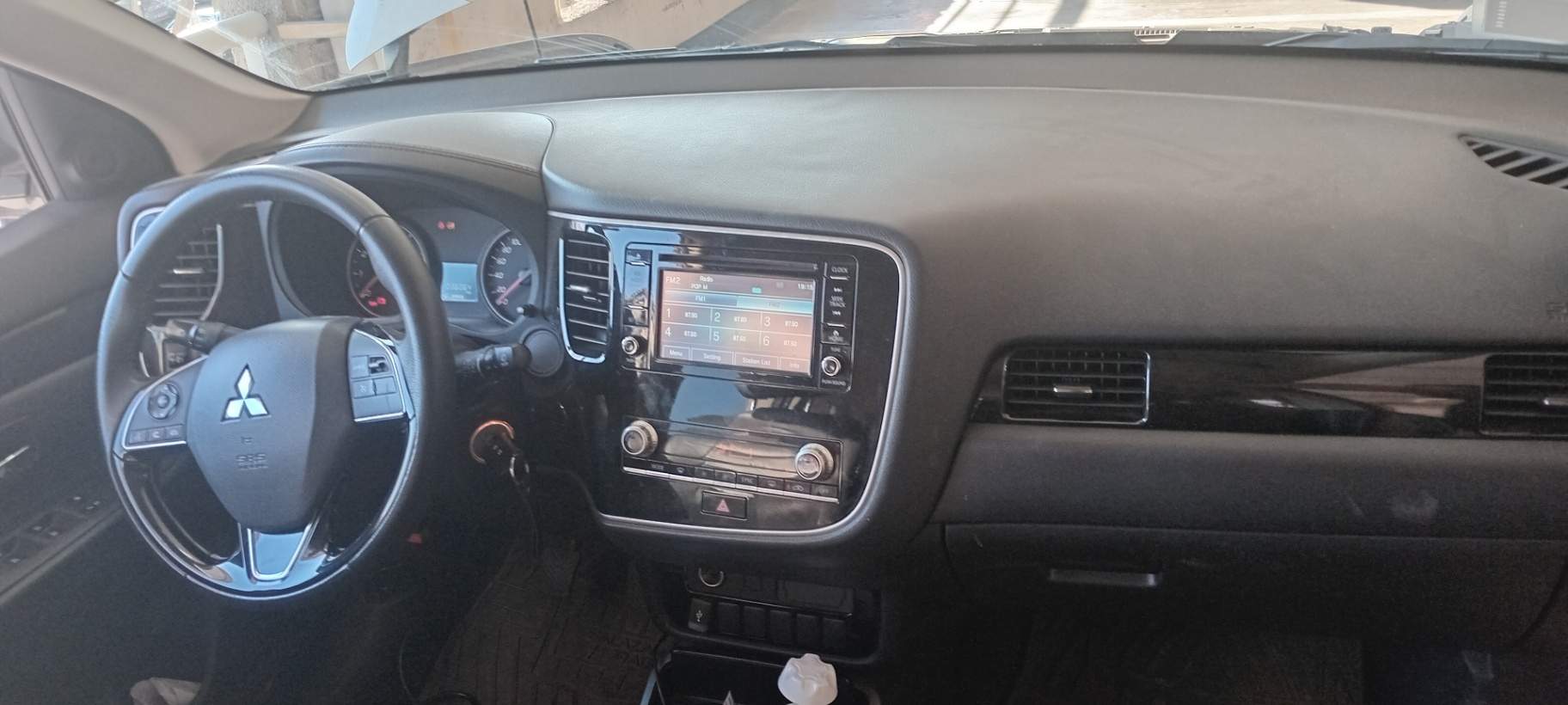 MITSUBISHI - 2