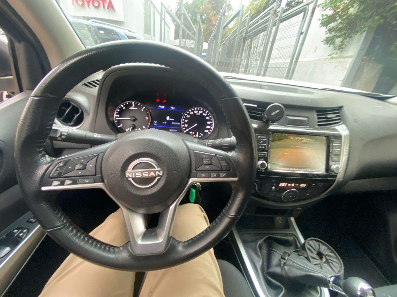 NISSAN - 2