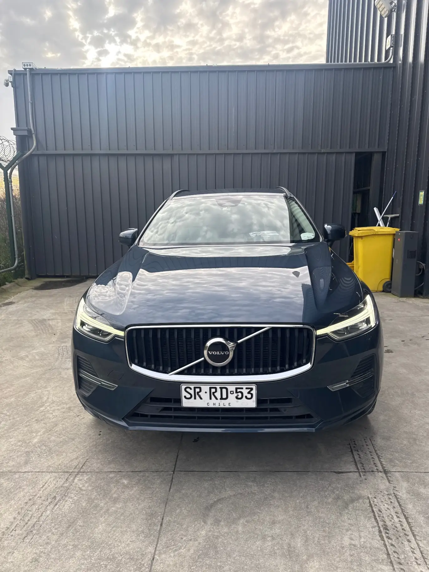 VOLVO - 1
