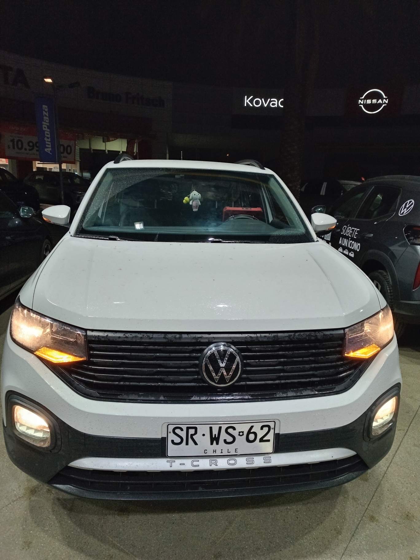 VOLKSWAGEN - 1
