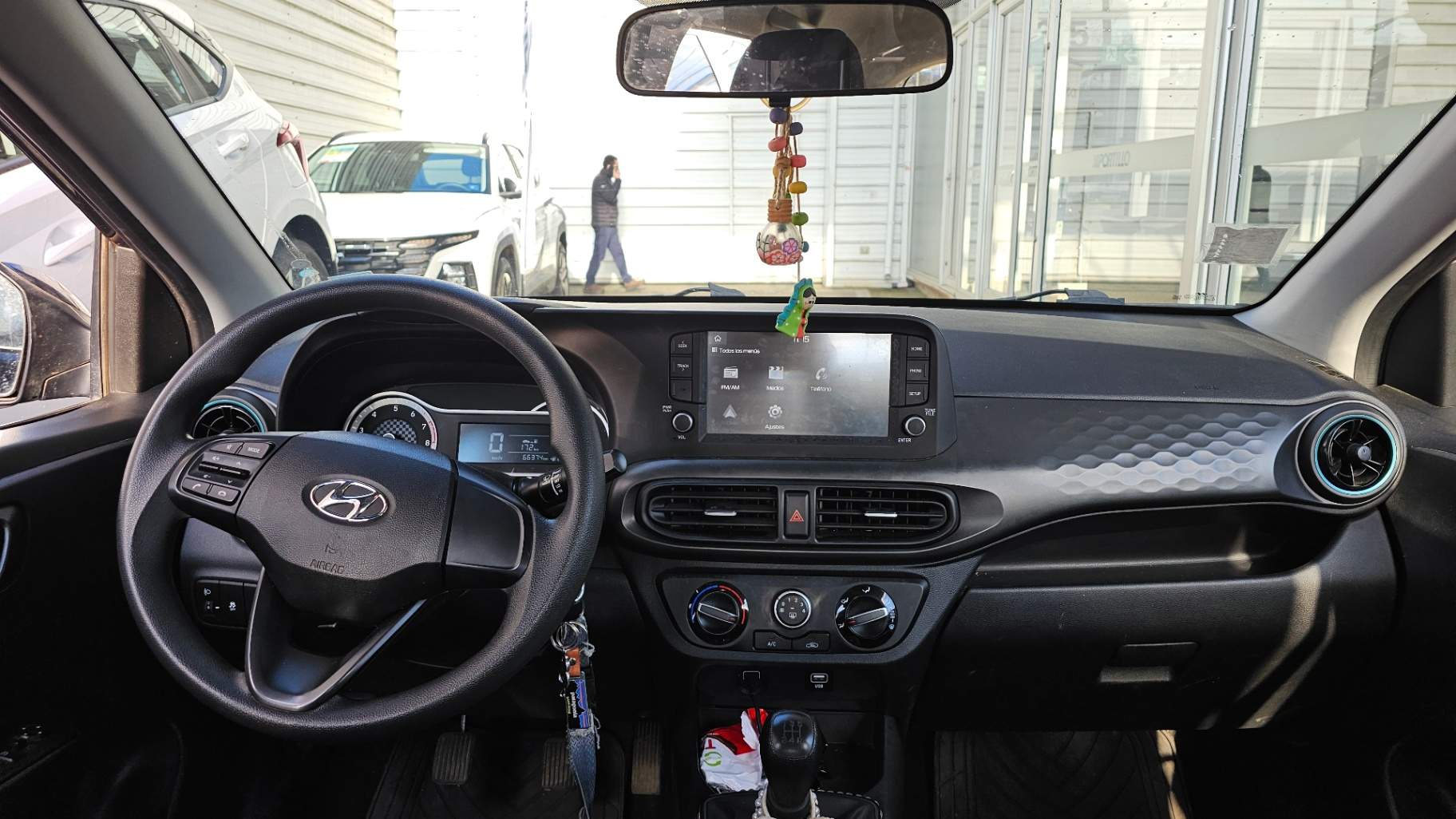 HYUNDAI - 2