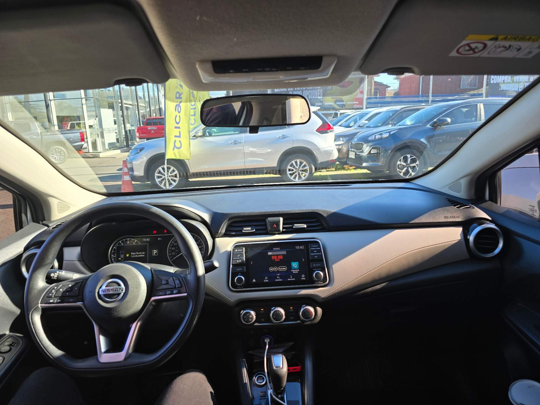 NISSAN - 2