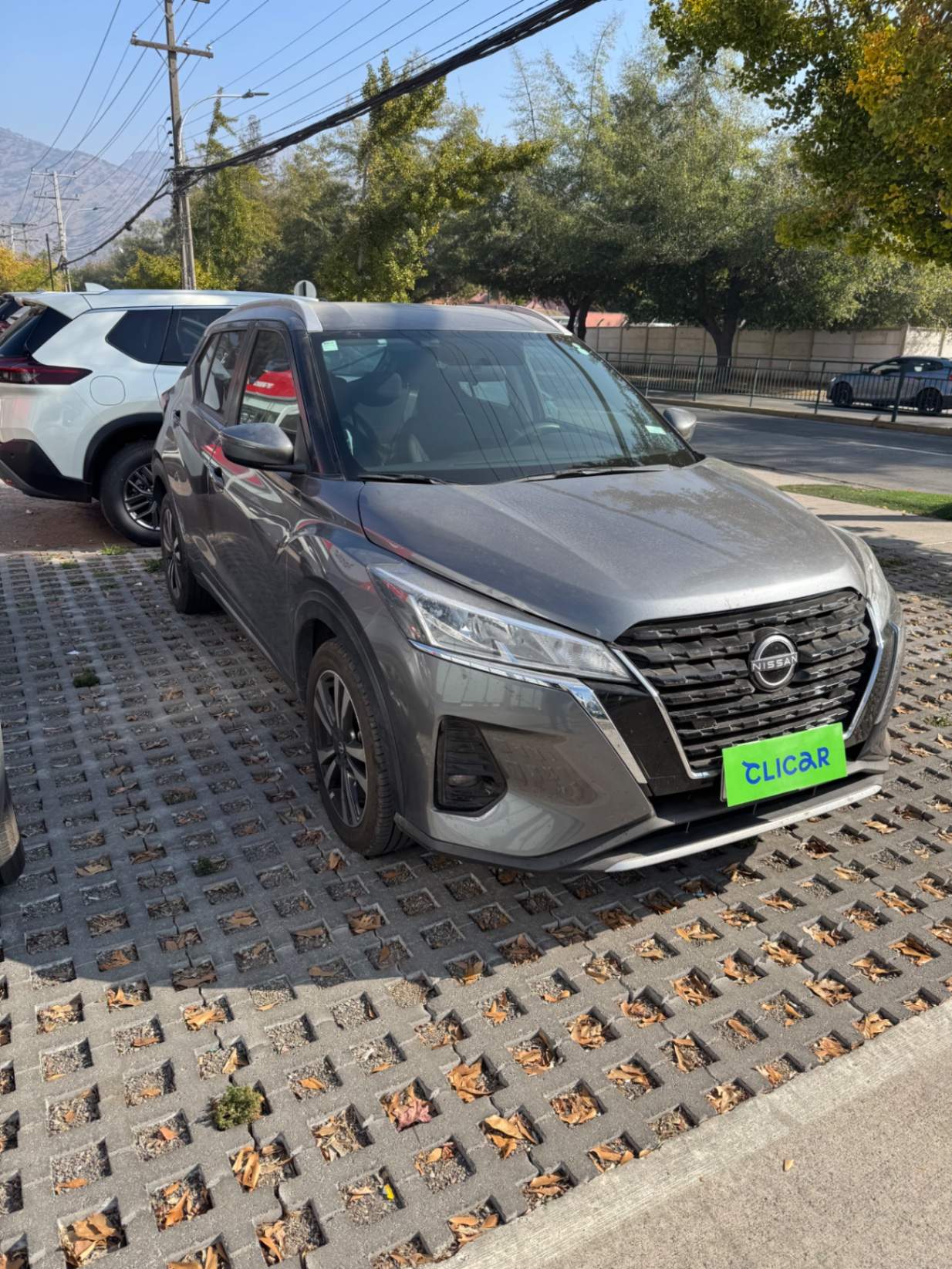 NISSAN