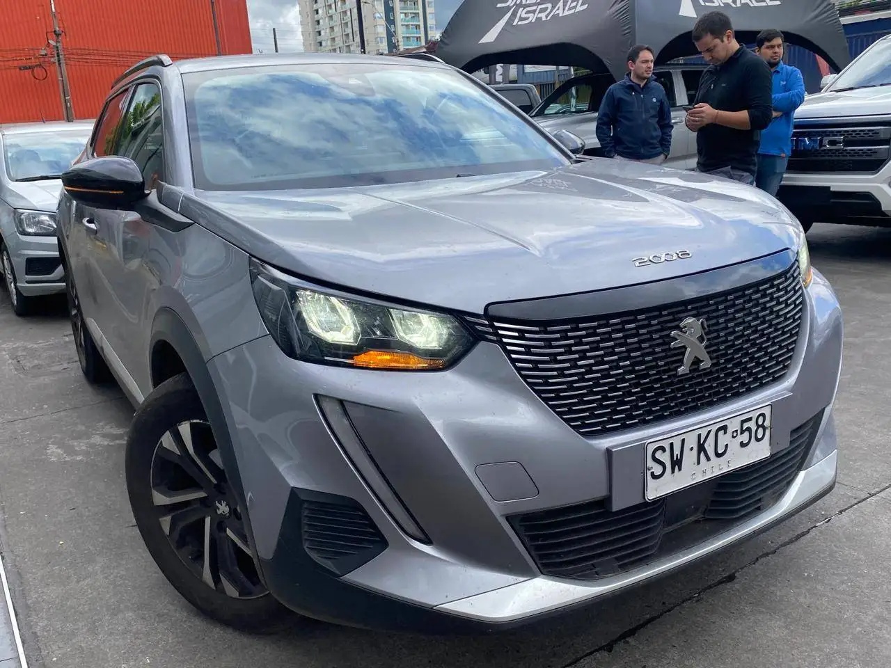 PEUGEOT