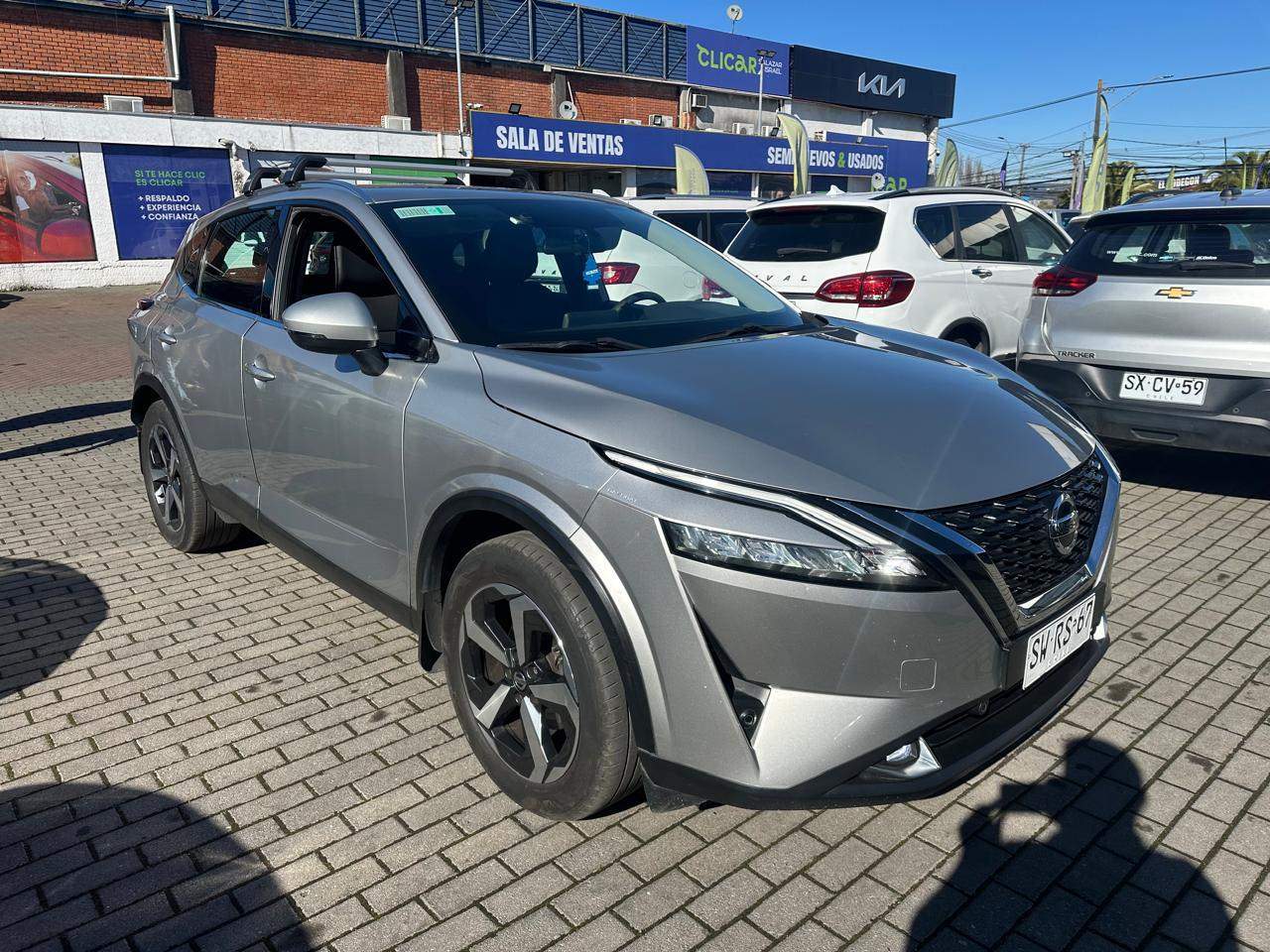 NISSAN