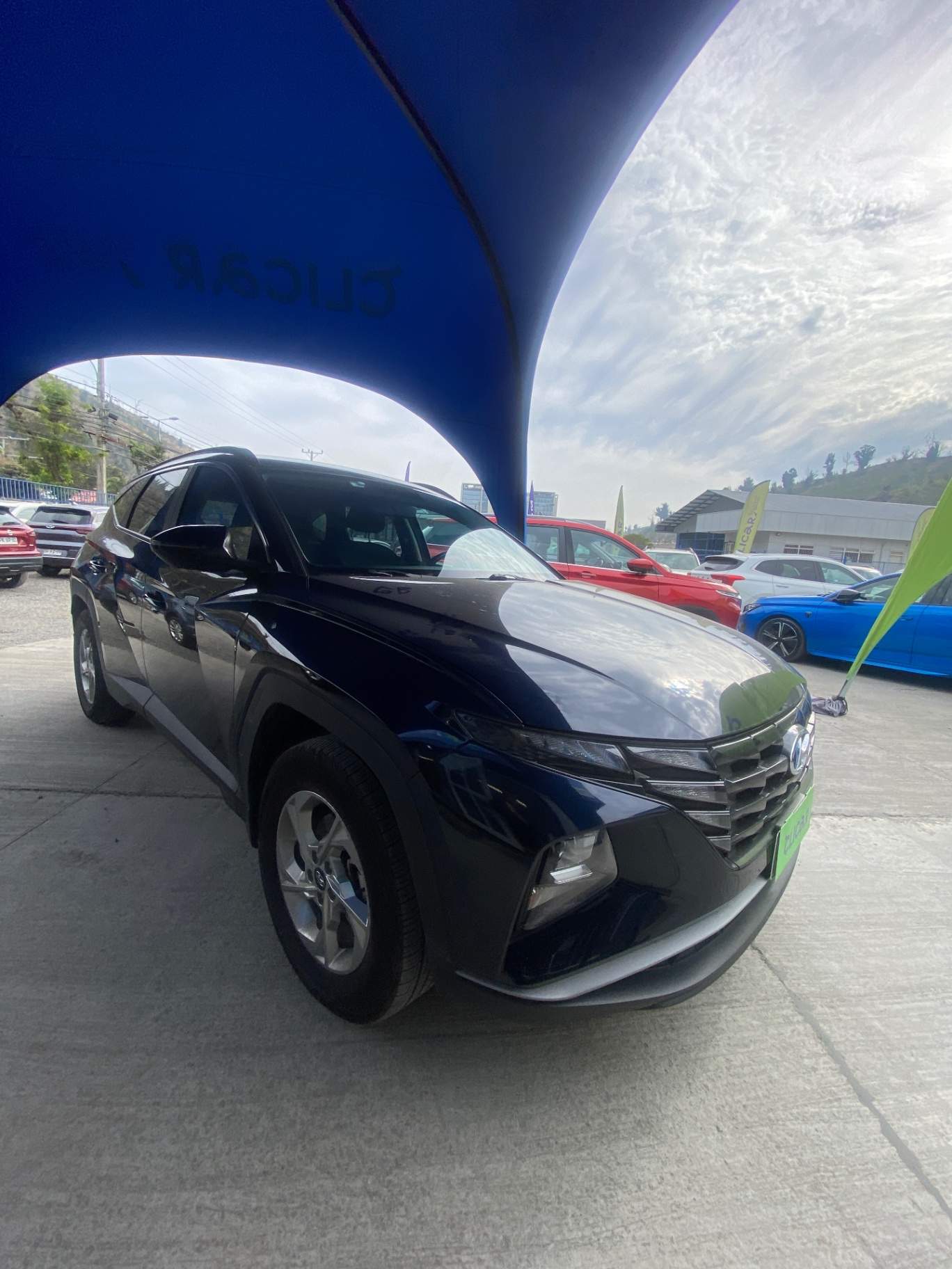 HYUNDAI