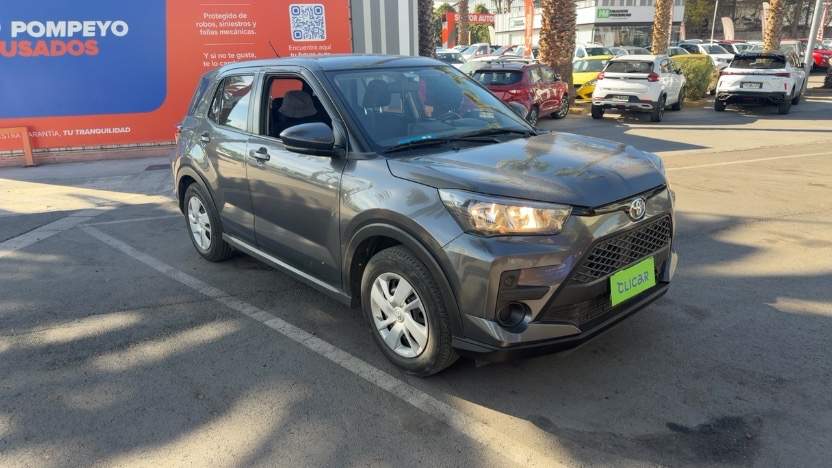 TOYOTA - 3