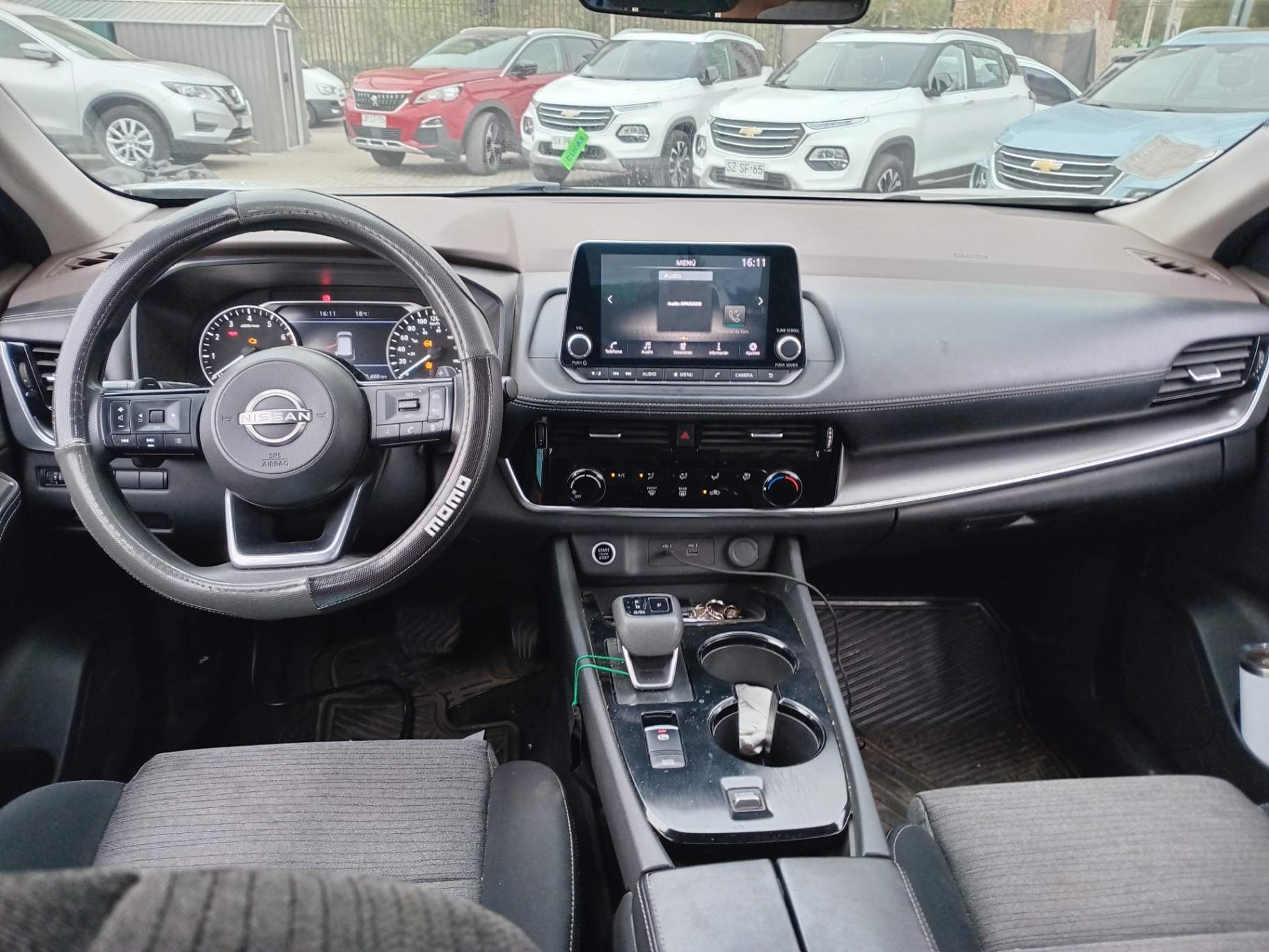 NISSAN - 2