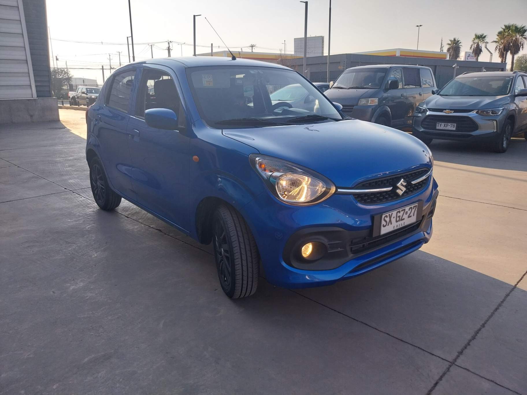 SUZUKI